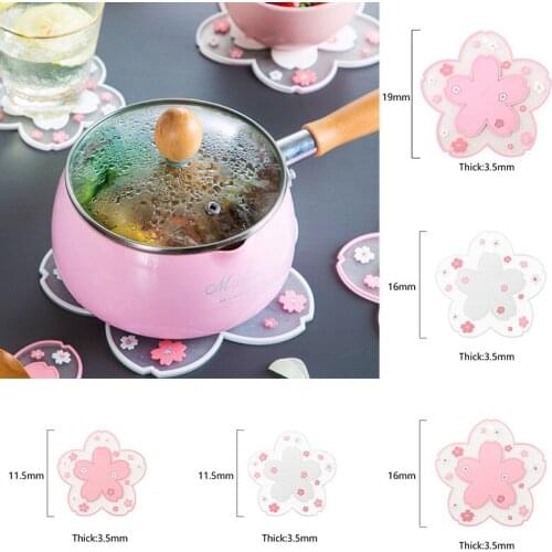 Sakura Coaster Heat Resistant Pat Christmas Wedding Decor Table Placemat Tea Coffee Heat Insulation Cup Mat Kitchen Accessories