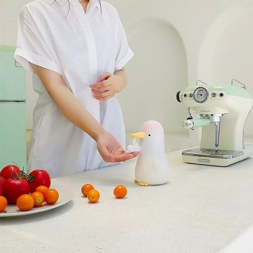 Cute Penguins Automatic Soap Dispensers Child Liquid Soap Dispenser Kitchen Bathroom Touchless Induction Foam Antiseptic Hands