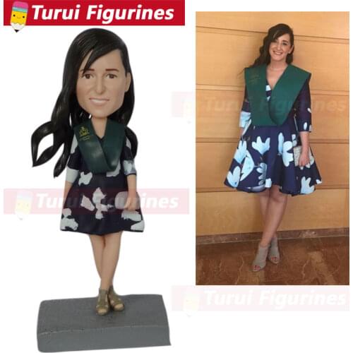 Polymer clay bobblehead cake toppers customized 3d figurine maker sculpture miniature sculpture reproductions girls figurines