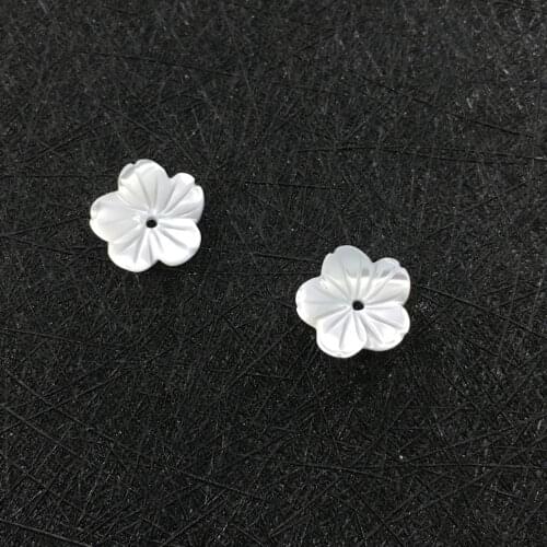 10pcs Natural bleached white horseshoe snail five-shaped bowl-shaped shell flower diy loose beads material jewelry accessories
