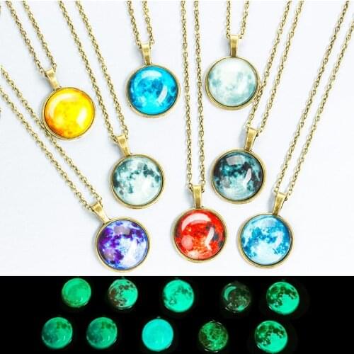 New Japan Harajuku Style Universe Fantasy Starlight Imitation Gem Luminous Pendant Necklace 2017 New Jewelry Christmas Gift