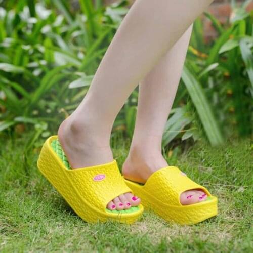 Women Shoes Thick Soles Fashion Summer Sandals Platform Shoes Beach Hole laczki damskie claquettes femme chaussure h sandals