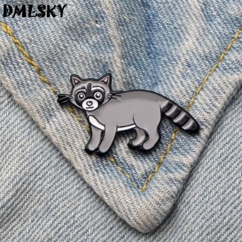 DMLSKY Bear Enamel Pins Cartoon Brooch Charming Cute Brooches Badge for Clothing dress Kids Pin M3256