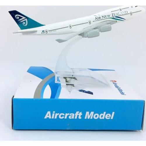 16CM 1:400 B747-400 model Air New Zealand airlines with base metal diecast alloy aircraft plane collectible display model