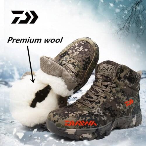 Daiwa 2021 New Mens Winter Camouflage Fishing Shoes Plus Velvet Thickened Army Cotton Shoes Sports Fishing Shoes Hiking Shoes