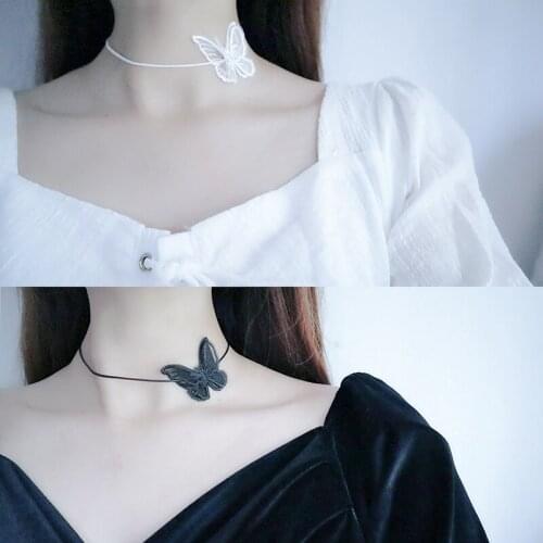 Temperament Butterfly Collar Choker Necklace Women Girl Short Clavicle Chain Necklace Gifts