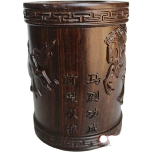 Caballo de rama de ácido rojo de madera maciza tallado hecho a mano chino