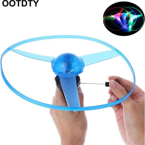 1 Piece LED Flashing Plastic Pull String Flying Saucer Propeller Toy Disc Helicopter New