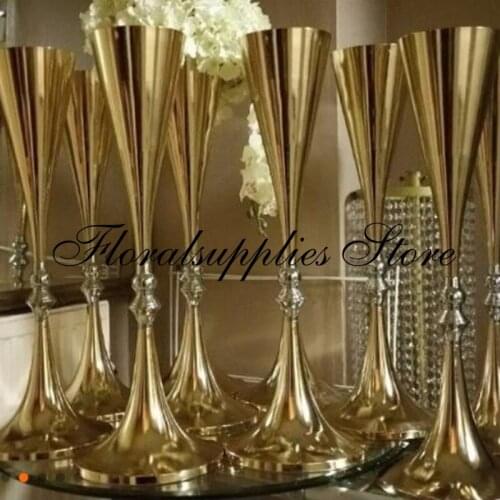 Elegant wedding metal flower vase table centerpiece in golden color trumpet flower stand for wedding home decoration
