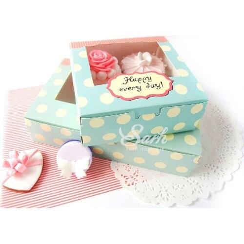 50pcs Lovely Green Happy Everyday Spot Macarons Box Cake Box Chocolate Muffin Biscuits Box for Cookie Package 13.5x13.5x5cm
