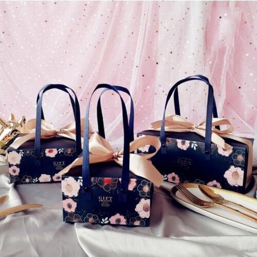 Baby Shower Birthday Party gift box packaging Cake Biscuit dessert packing Wedding Favors and Gift Flower box for Guest gift bag