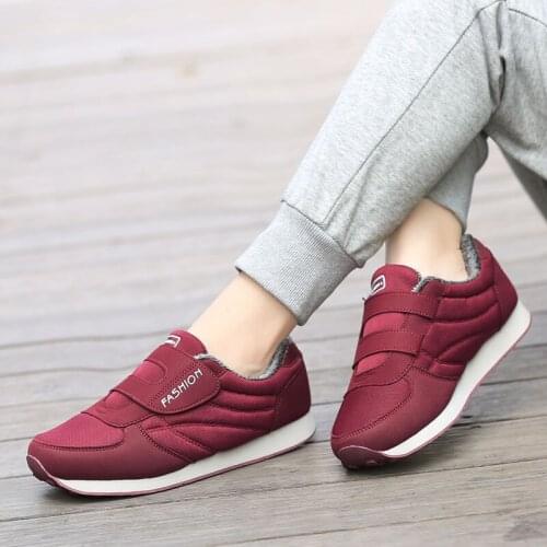 Women Tennis Shoes 2020 winter plush Sneakers mother outdoor Non-slip Gym Fitness Trainers Walking Shoes Female Tenis Feminino