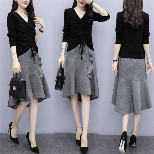 Sexy V-neck Long Sleeve Crop Top And Skirt 2 Piece Sets Womens Outfits New 2021 Spring Fashion Ladies Suit Set M-5XL