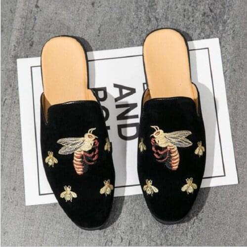 Men Velvet Slippers Banquet Handmade Mens Summer Sandals Comfortable Breathable Male Smoking Slippers Size 38~45 1H1