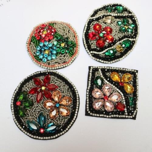 Fashion Handmade 3d flower rhinestone beaded patches for clothing DIY sew on patch embroidered applique floral sequins Parches