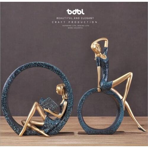 European Resin Desktop Figurine Decor Home Furnishing Crafts Decoration Study Room Personality Character TV cabinet Ornament Art