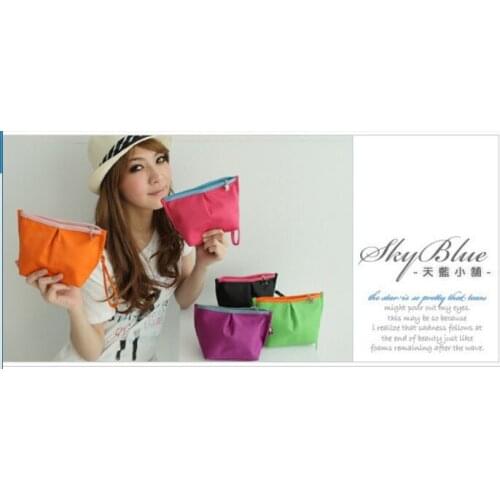 With tracking NO 5 colors new handbags dumplings special coins small cosmetic bag cosmetic bag wholesale cosmetic bag factory