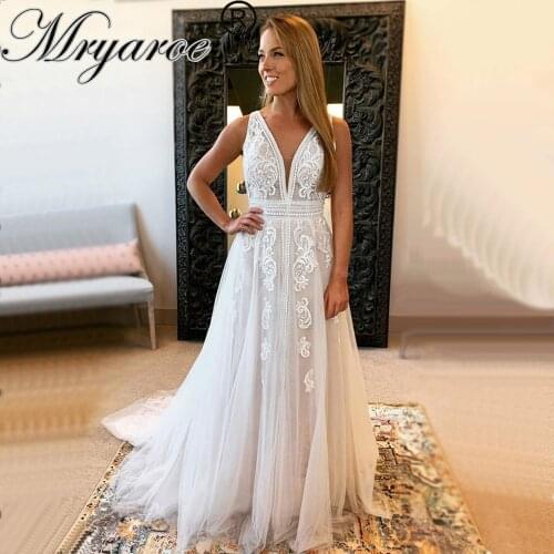 Mryarce Lace Appliques Blush Boho Wedding Dress Plunging V Neck Plus Size Bridal Gowns
