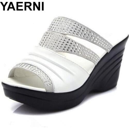 YAERNI2019 Cowhide Rhinestones shoes woman sandals slippers 2019 Fish mouth Wedges sandals mom shoes fashion sandalsE897