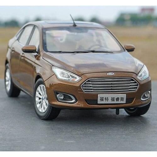 1:18 ESCORT 2017 Alloy Car Model Diecast Metal Vehicle Toy Collection Souvenir Kids Adult Boys Gift Display Decoration Home Show