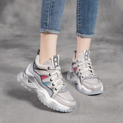Woo Poem Women's Sneakers