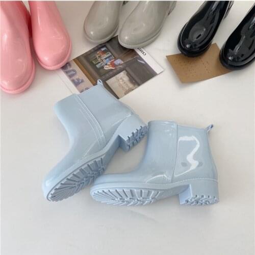 Waterproof Non-slip Water Shoes Women Rain Boots Women Short Tube Ladies Fashion Korean Four Seasons Rubber Shoes Women