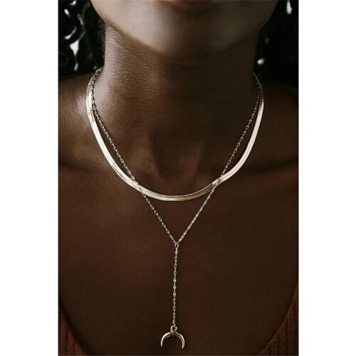 YC-UPGO New 2021 Female Collar Fashion Vintage Necklaces For Women Multilevel Golden Snake Chain Horn Pendant Jewelry Gift