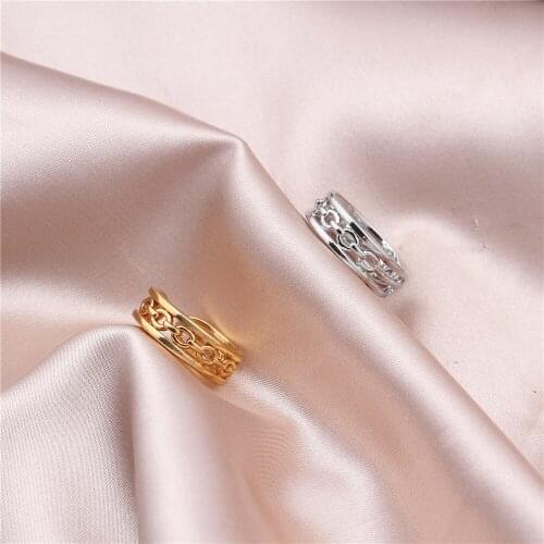 Womens Womens Open Adjustable Foot Ring Simple Iron Chain Hollow Personalized Toe Ring Summer Beach Fashion Foot Ring