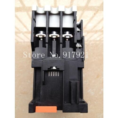 [ZOB] Hagrid EW030-C AC contactor 220V 223741 --2pcs/lot