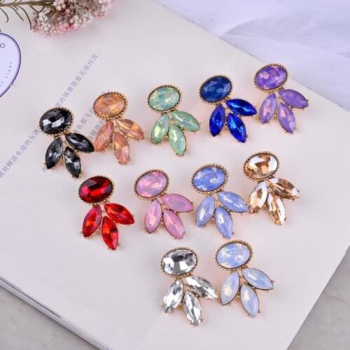 LUBOV Three Leaves Flower Design Acrylic Stone Stud Earrings Elegant For Women Piercing Earrings Christmas Gift Party Jewelry