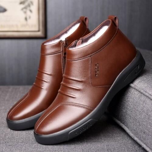 Winter Men Shoes Warm Ankle Boots With Fur Slip-on British Business Mans Footwear High Top Zipper Dress Leather Plush Shoes 2021