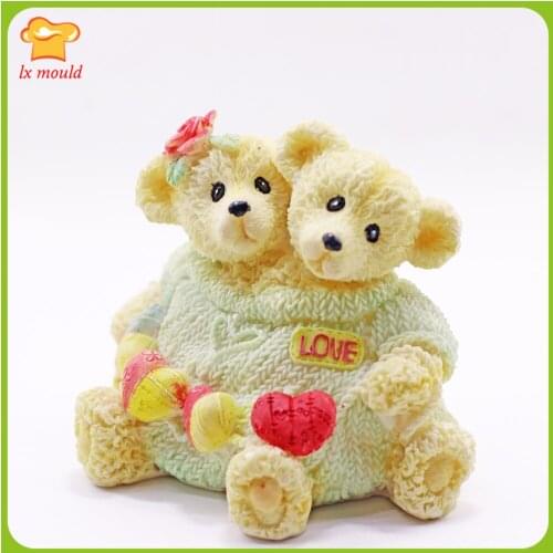 New 3D Sweater Bear Silicone Mold Fondant Chocolate Mould Valentines Day Wedding Cake Decorating Tools Kitchen Baking