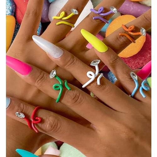 Best Lady Spray Print Irregular Metal Rings for Women Boho Candy Color Crystal Geometric Charm Rings Accessories Jewelry Gifts