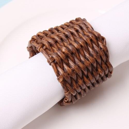1PCs Natural Material Ratten Napkin Ring Grass Straw Corn Husk Napkin Buckle Napkin Ring Napkin Ring Festival Party Decoration