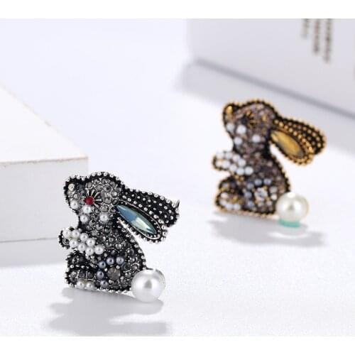 Personality Cute Rabbit Animal Brooches for Women Enamel Brooch Pins Jewelry Accessories