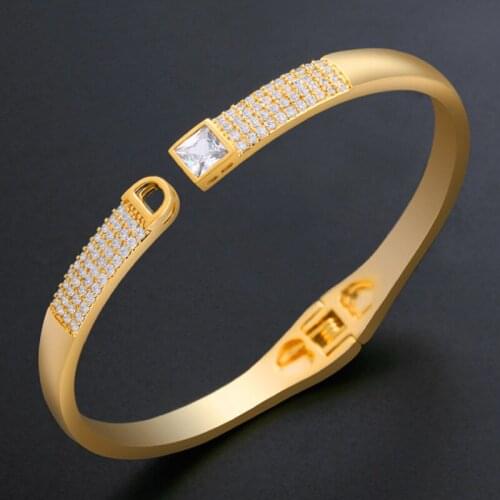 Zlxgirl free Velvet bag AAA Pave Cubic Zircon Bracelet bangle jewelry Women Gold Copper Knot Love chain love Bangles