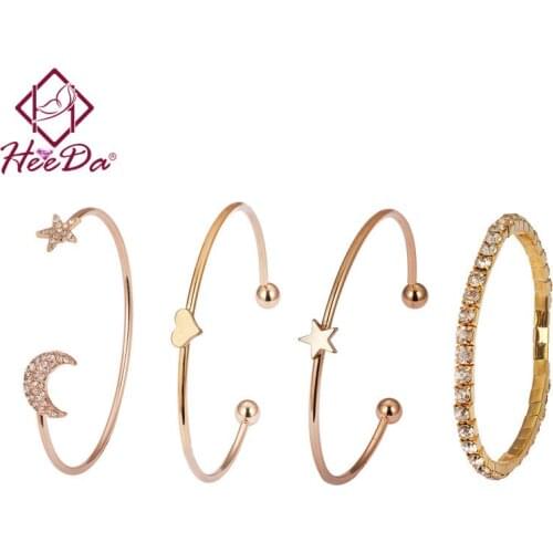 HEEDA Golden Bracelets