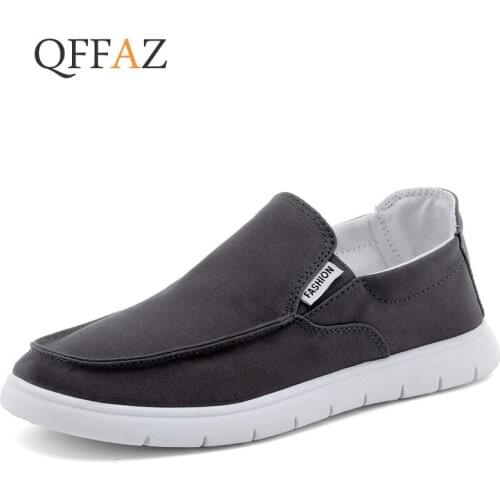 QFFAZ Men Casual Shoes 2020 Men Loafers New Slip On Light Canvas Youth Men Shoes Breathable Fashion Flat Footwear