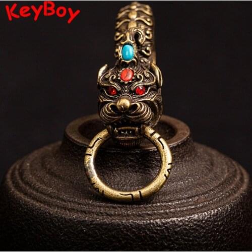 Brass Red Eyes Dragon Head Keychain Chinese Lucky Feng Shui Keyrings Men Car Key Chain Ring Jewelry Luxury Copper Spring Buckle