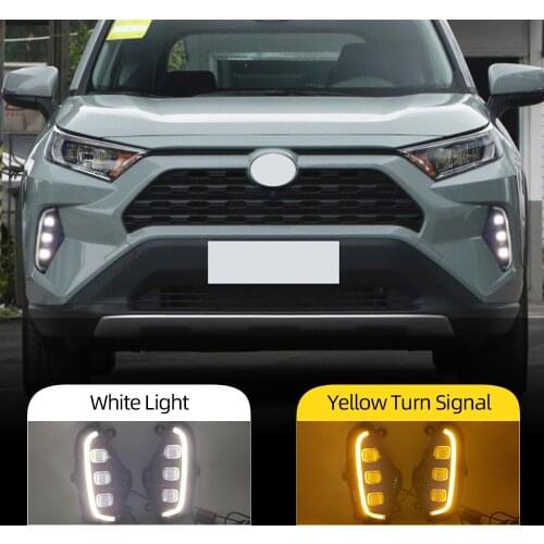 2PCS Car LED Daytime Running Light DRL For Toyota RAV4 2019 2020 2021 Yellow Turn Signal Light Bumper Lamp Fog Lamp