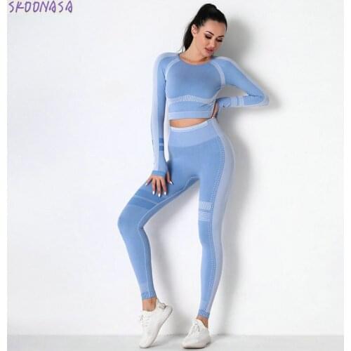 Long-sleeved fitness yoga wear suit professional running seamless fitness wear bra and trousers comfortable sportswear two-piece