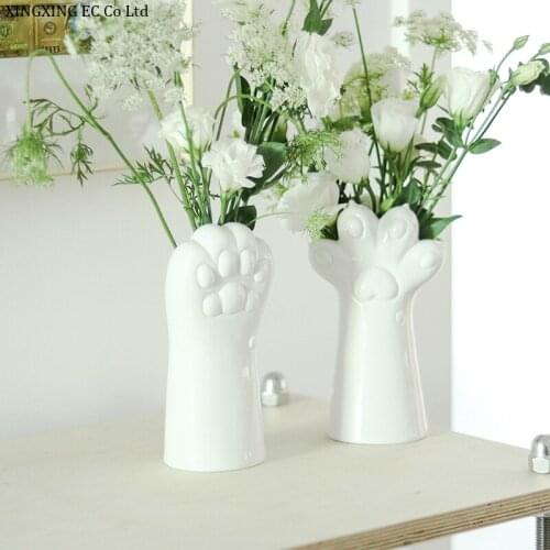 Simple and Modern Ceramic White Vase Cute Creative Cats Claw Dried Flower Flower Arrangement Accessories Home Decoration Crafts