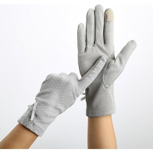 Sexy Summer UV Sunscreen Short Sun Female Gloves Women Fashion Flowers Knitted Lace Driving Touch Screen Thin Gloves C49