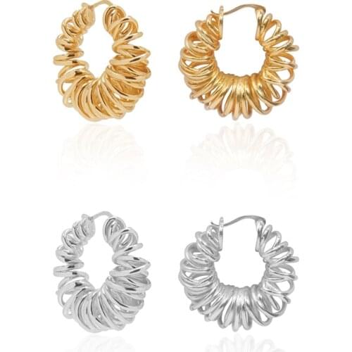 Timeless Wonder Stunning Cutout Geo Hoop Earrings for Women Jewelry Goth Top Designer Ins Party Emo Egirl Runway Luxury New 2447