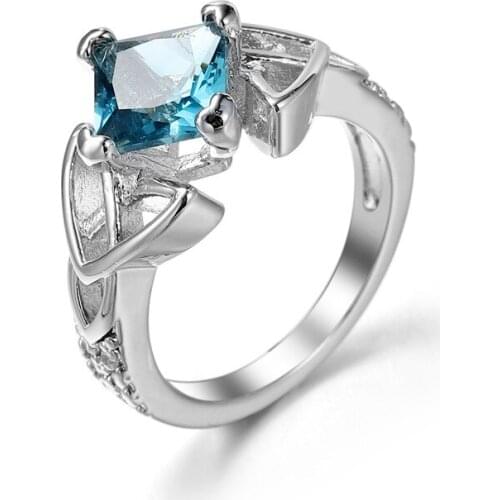 New Square Ink Blue Crystal Ring Womens Fashion Temperament Rhinestone Zircon Hand Jewelry Engagement Rings Memorial Gift