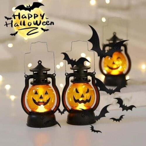 Halloween Pumpkin Skull Hand Light Portable LED Pony Lantern Plastic Decoration Prop LED Oil Lamp Witch Lamp Home Decor Supplies