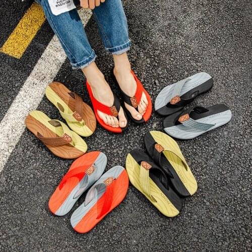 New Summer Mens Slippers High Quality Beach Sandals Non-slip Zapatos Hombre Casual Shoes Slippers Wholesale