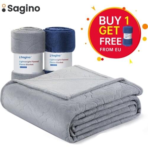 Sagino Fleece Blankets On The Sofa