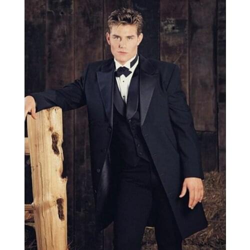 Custom Made Black Gentleman Three Pieces Silm Fit Wedding Suits Tuxedos (Jacket+Pants+Vest) Grooms Suits Men Suits Blazers 2021