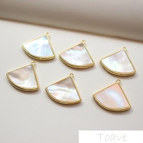 Fan-shaped Natural Seawater Shellfish Copper Plated 18K Real Gold Color Pendant DIY Handmade Material Accessories